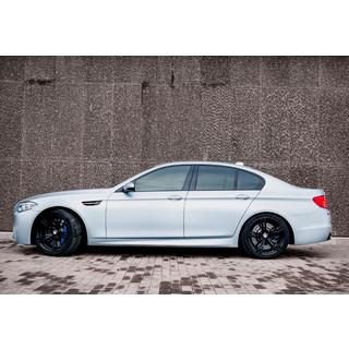 Karoserijski body kit z blatniki V1 (M5 Power) BMW serija 5 F10/F11 2010–2016 fotografija 4