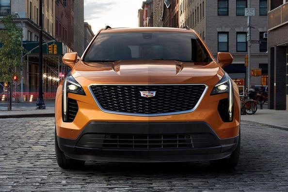 Kompaktni premium križanec Cadillac XT4