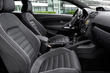 Pregled trivratnega kombilimuzinskega Volkswagen Scirocco fotografija 6