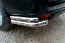 Toyota Land Cruiser Prado 150 2009–2023 Zadnji vogalni ščitniki AK003-Подвійний (nerjavno jeklo) fotografija 3