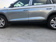Skoda Kodiaq 2016–2023 Široka vratna letev Carmos (nerjavno jeklo) fotografija 2