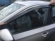Skoda Rapid 2012–2019 Deflektorji oken s kromirano letvijo SD (4 kosi, Niken) fotografija 2