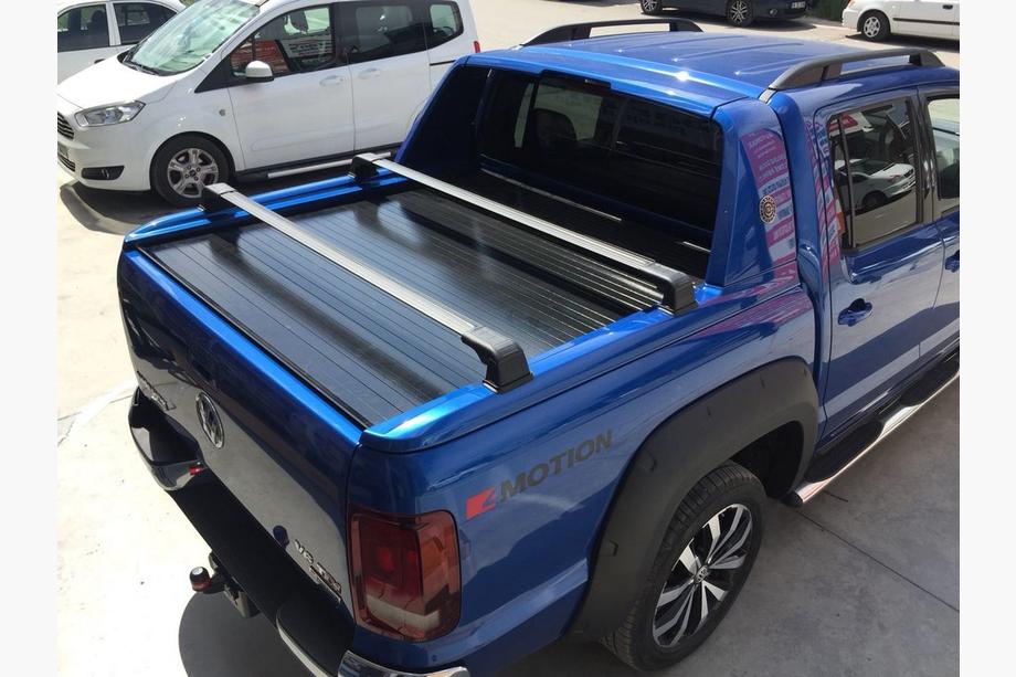 Volkswagen Amarok 2010–2022 Strešni prtljažnik (pritrdilna mesta hardtopa) Črna Fotografija 3