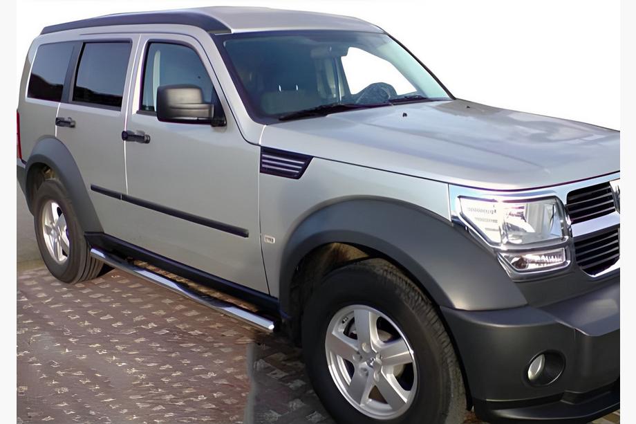 Dodge Nitro 2006–2011 Stranske cevi (2 kos, nerjaveče jeklo) Image