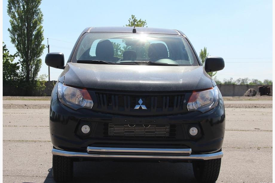 Mitsubishi L200 2015–2024 Sprednji zaščitni lok ST014 (nerjavno jeklo) Image
