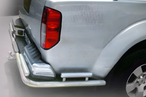 Nissan Navara 2006–2015 Zadnji zaščitni lok AK003-Special (nerjavno jeklo) fotografija 1