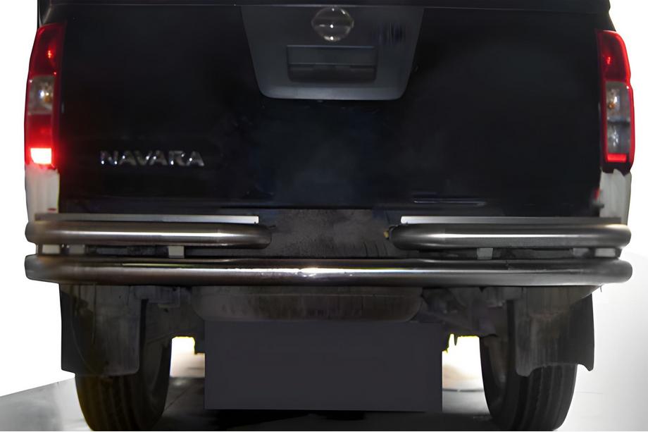 Nissan Navara 2006–2015 Zadnji zaščitni lok AK005-3 (nerjaveče jeklo) Image