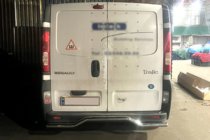 Renault Trafic 2001–2015 Zadnji zaščitni lok AK006 (nerjaveče jeklo) fotografija 2