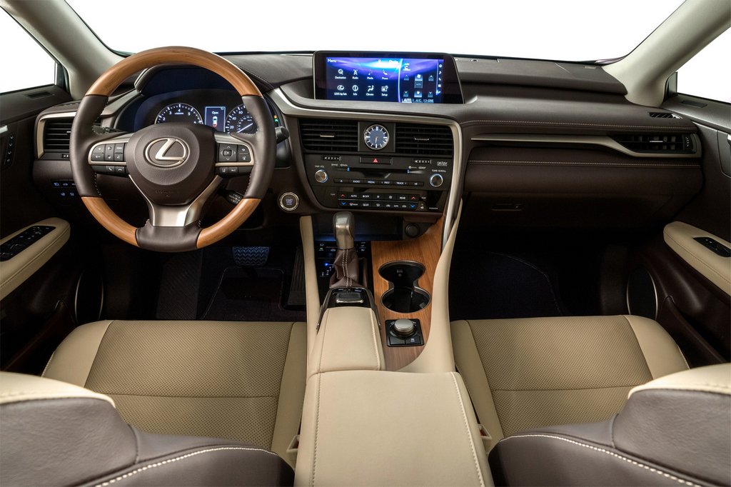 Lexus RX 350L: pregled podaljšane različice križanca