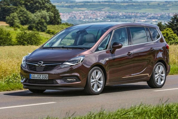 Prenovljeni kompaktni enoprostorec Opel Zafira