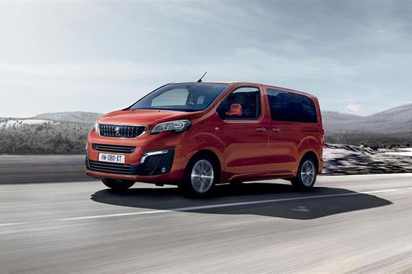 Pregled enoprostorca Peugeot Traveller