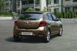Pregled kombilimuzine Renault Sandero fotografija 2