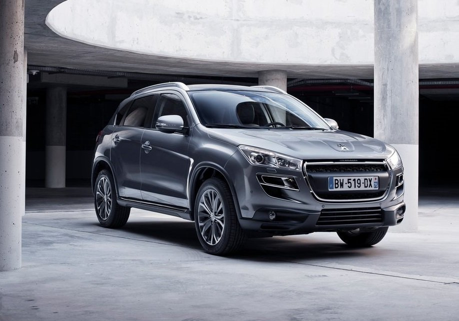 Pregled križanca Peugeot 4008