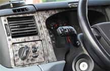 Ford Transit 2000–2014 Obloge armaturne plošče (2006↗) fotografija 8