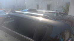 Kia Soul I 2008–2013 Kromirani strešni vzdolžni nosilci (plastične noge, lepljena montaža) fotografija 1