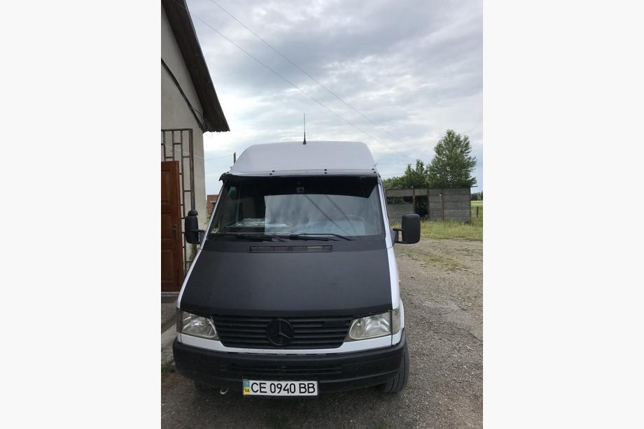 Mercedes Sprinter W901/902/903/904/905 1995–2006 Vizir na vetrobransko steklo (črn sijaj, 5 mm) Fotografija 9