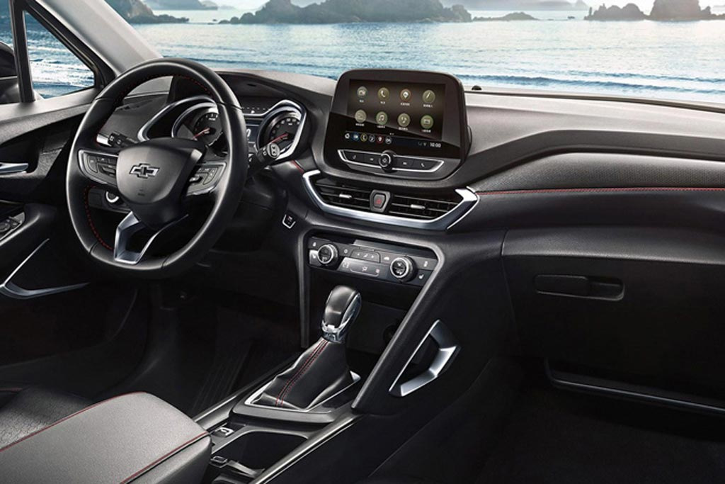 Pregled kompaktnega enoprostorca Chevrolet Orlando modelnega leta 2019
