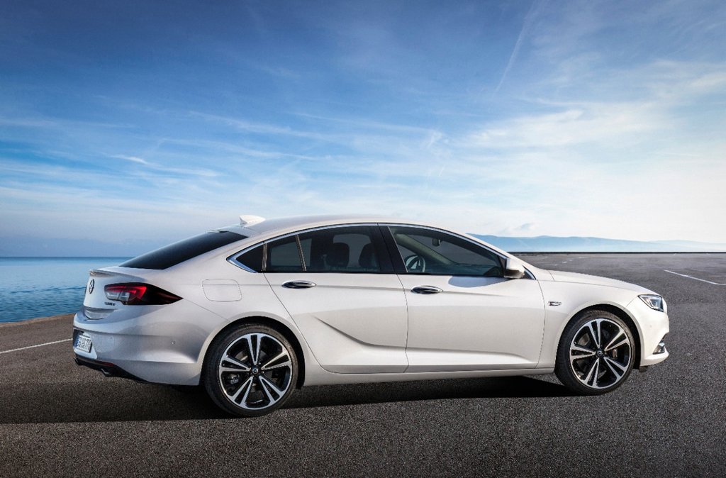 Pregled liftbacka Opel Insignia