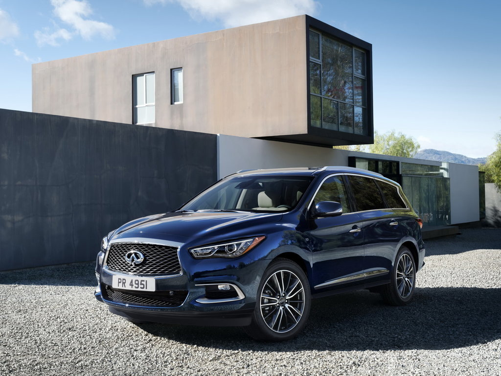 Premijski križanec Infiniti QX60