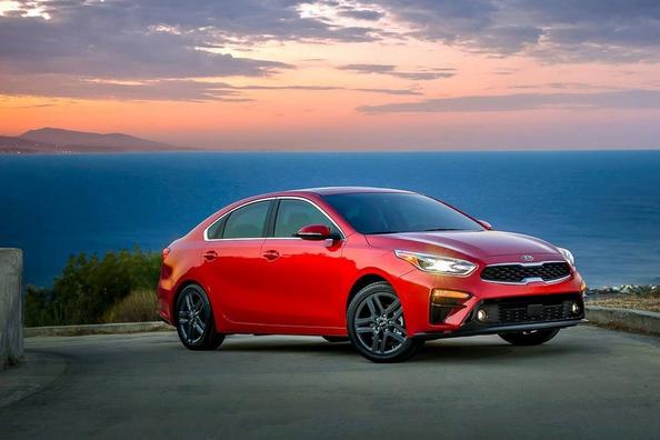 Sedan Kia Cerato četrte generacije