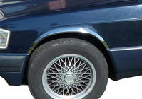 Mercedes W201 (190) 1982–1993 Obrobe blatniških lokov 1988-1993 (4 kos, nerjaveče jeklo) fotografija 4