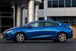 Pregled hibridnega kombilimuzinskega Chevrolet Volt druge generacije fotografija 2