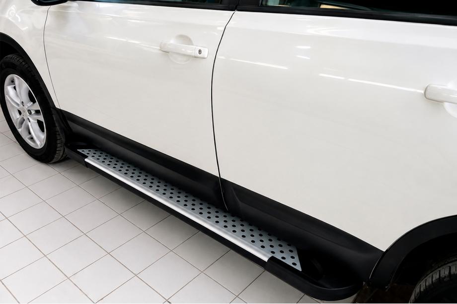Nissan Qashqai 2007–2010 Stranske stopnice Allmond Grey (2 kosa, aluminij) Image