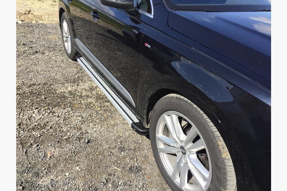 Audi Q7 2015–2026 Bočne stopnice Maya V4 (2 kos, aluminij) Image
