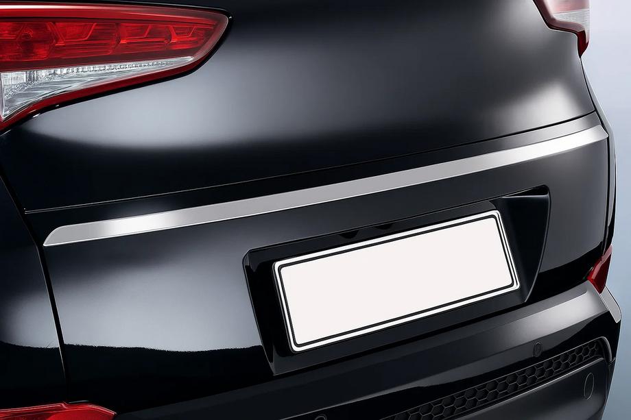 Hyundai Tucson TL 2016–2021 Letvica nad registrsko tablico (2015—2018, zgornja, ozka, nerjaveče jeklo) Carmos - turško nerjaveče jeklo Image