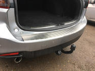 Mazda 6 2012–2024 Nerjaveča zaščitna letev zadnjega odbijača Carmos (SW) fotografija 3