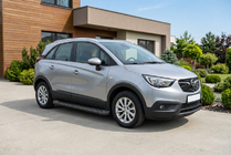 Opel Crossland X 2017–2024 Bočne stopnice Allmond Black (2 kos, aluminij) fotografija 1