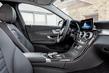 Pregled prenovljenega karavana Mercedes-Benz C-class četrte generacije fotografija 7