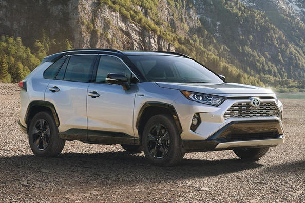 Crossover Toyota RAV4 pete generacije