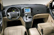 Pregled prenovljenega enoprostorca Hyundai H-1 fotografija 6