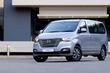 Pregled prenovljenega enoprostorca Hyundai H-1 fotografija 2