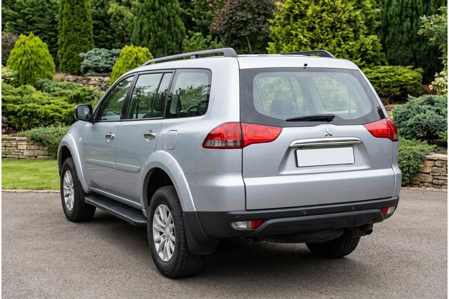 Mitsubishi Pajero Sport 2008–2015 Stranske stopnice Bosphorus Black (2 kosa, aluminij) Image