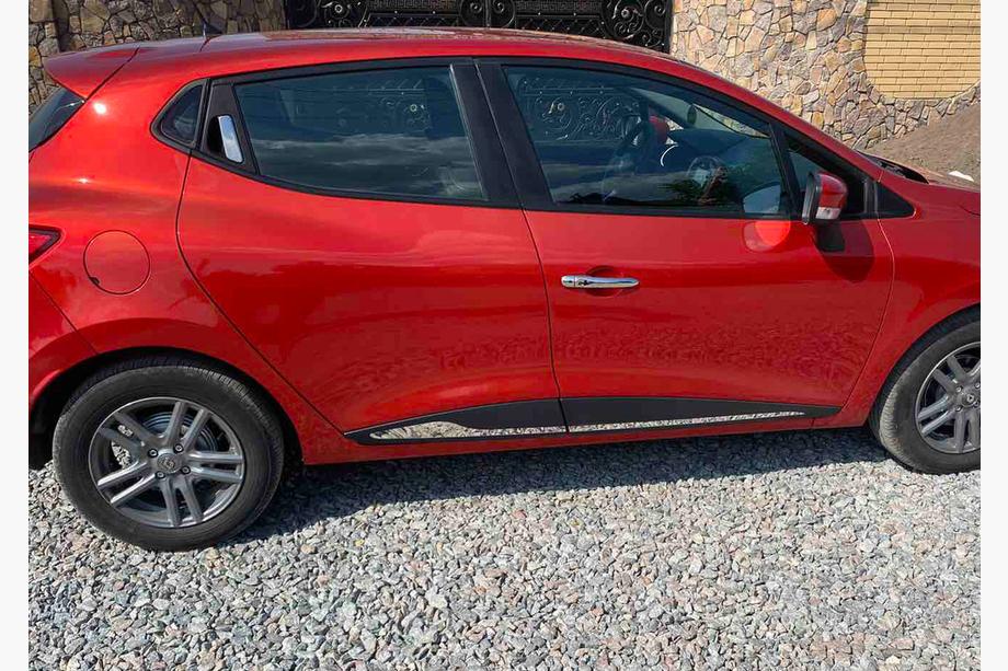 Renault Clio IV 2012–2019 Pokrovi kljuk vrat HB (4 kosi, nerjaveče jeklo) OmsaLine - italijansko nerjavno jeklo Image