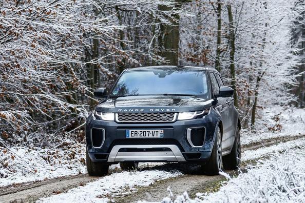 Osveženi premium križanec Range Rover Evoque