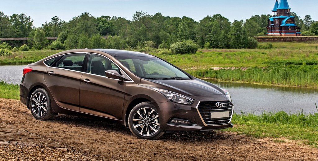 Prenovljena različica limuzine Hyundai i40