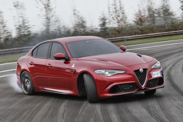 Pregled limuzine Alfa Romeo Giulia