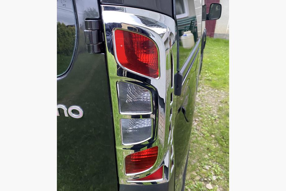 Citroen Nemo 2007–2017 Kromirana obloga za stop luči z ukrivljenim robom (2 kosa, plastika) Fotografija 11