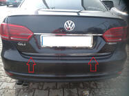 Volkswagen Jetta 2011–2018 Nerjaveča zaščitna letvica roba prtljažnika fotografija 1
