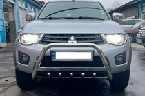 Mitsubishi L200 2006–2015 Sprednji zaščitni lok WT004 (nerjavno jeklo) fotografija 2