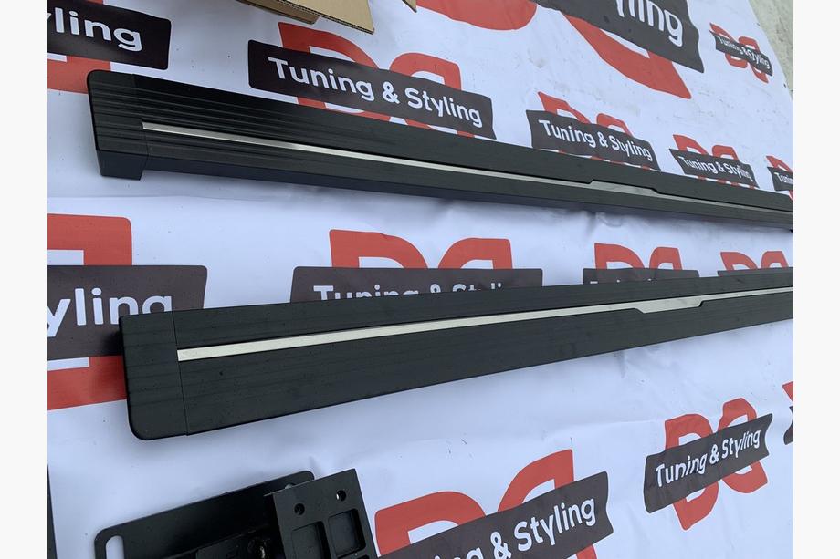 Range Rover Evoque 2012–2018 Izvlečne bočne stopnice (2 kosa, aluminij) Fotografija 6