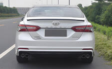 Toyota Camry 2017–2023 Komplet bodykita Lexus LS style fotografija 6