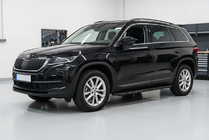 Skoda Kodiaq 2016–2023 Stranski pragovi Tayga Black (2 kosa, aluminij) fotografija 1