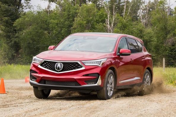 Crossover Acura RDX modelnega leta 2019