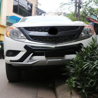 Sprednji in zadnji lip spojler V1 Mazda BT-50 2012– fotografija 3