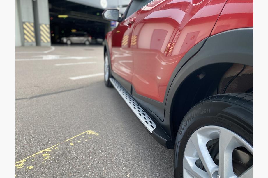 Kia Stonic 2017– Stranske stopnice – originalni dizajn (2 kosa) Fotografija 1