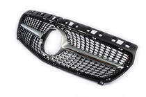 Mercedes A-class W176 2012–2018 Sprednja maska hladilnika Diamond Silver (2012-2015) fotografija 3